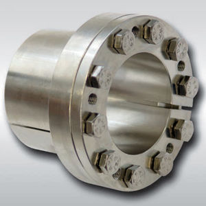 expandible axle mechanical coupling