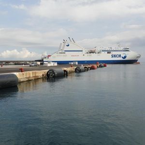 harbor fender