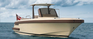 inboard center console boat / twin-engine / open / center console