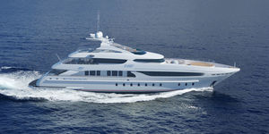 high-speed super-yacht