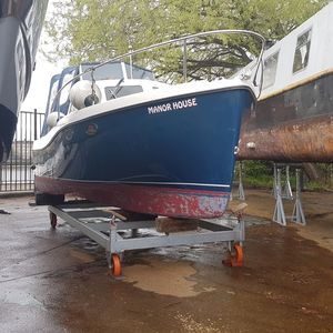 motor boat cradle 1