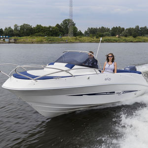 outboard day cruiser