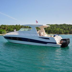 outboard day cruiser