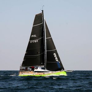 sport keelboat sailboat