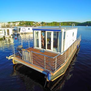 multihull houseboat