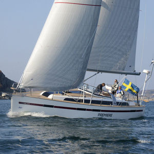 cruising sailboat
