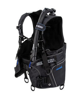 buoyancy compensator