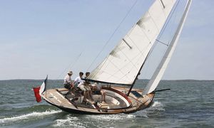 cruising-racing sailboat