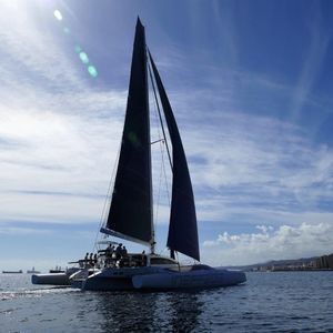 trimaran sailing yacht