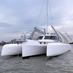 trimaran sailing yacht