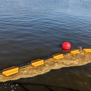 oil spill boom