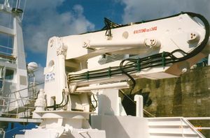 ship crane 1