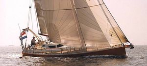 cruising sailing yacht