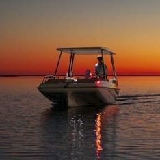 outboard center console boat