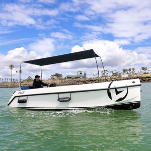 electric center console boat