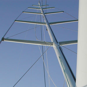 sailing yacht mast