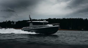 inboard express cruiser