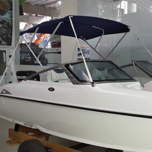 boat Bimini top