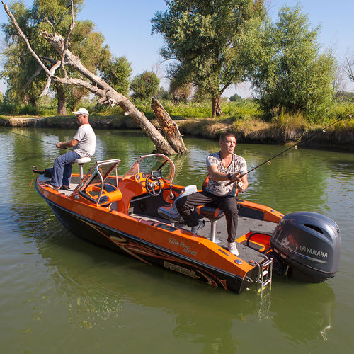 Outboard bass boat - 505 FISHPRO - BoatLab LLC - dual-console / sport-fishing / aluminum