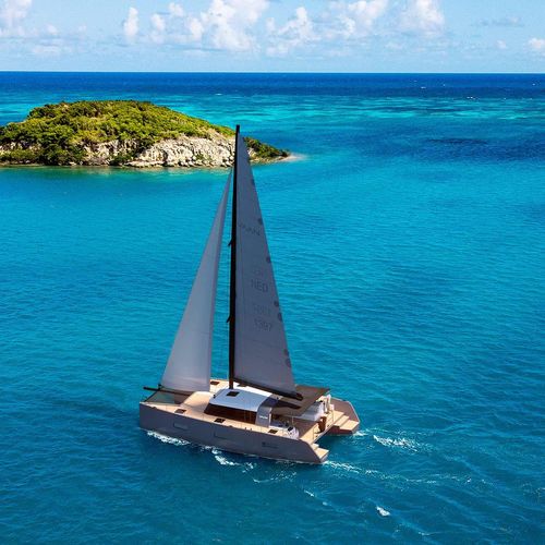Catamaran R5 Vaan Yachts bv cruising / 4cabin / with bowsprit