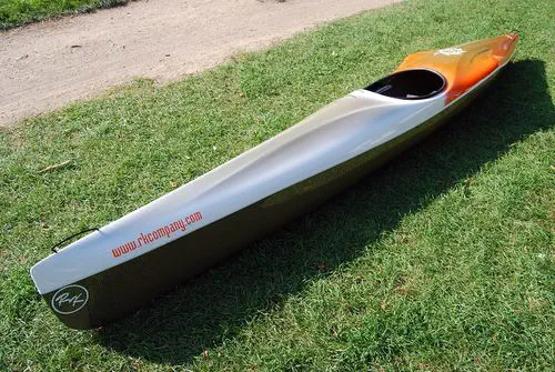 Racing canoe - Kiku 2 - RK Company - Karel Rašner - river running