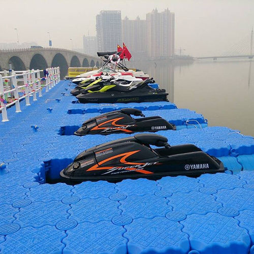 Floating dock - Shanghai Qihua Waterborne Engineering Construction Co., Ltd - mooring / for jet-skis / for yachts
