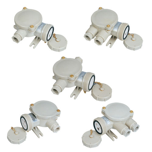 Ship watertight electrical plug - CZS series - Zhejiang Bozhou Marine Electric Technology Co., Ltd. - for boat / female / with protective cover