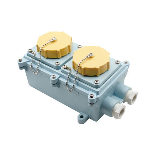 Ship watertight electrical plug - IMPA 792765 - Zhejiang Bozhou Marine Electric Technology Co., Ltd. - for boat / female / with protective cover