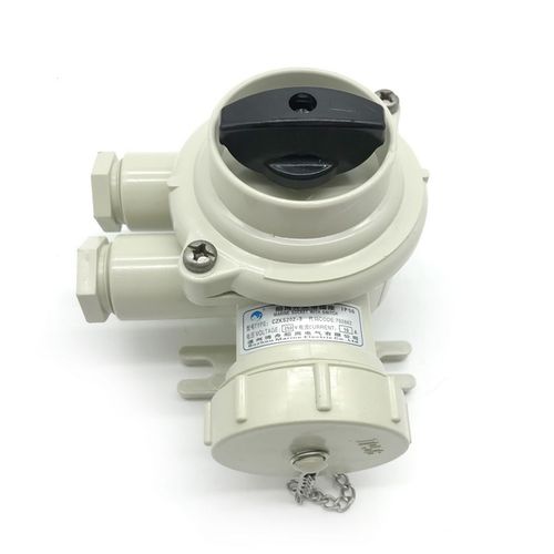Ship watertight electrical plug - IMPA 792882 - Zhejiang Bozhou Marine Electric Technology Co., Ltd. - for boat / female / with switch