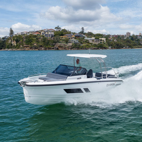 Outboard center console boat - 27 T-Top - QUARKEN Boats - dual-console / 9-person max. / with cabin