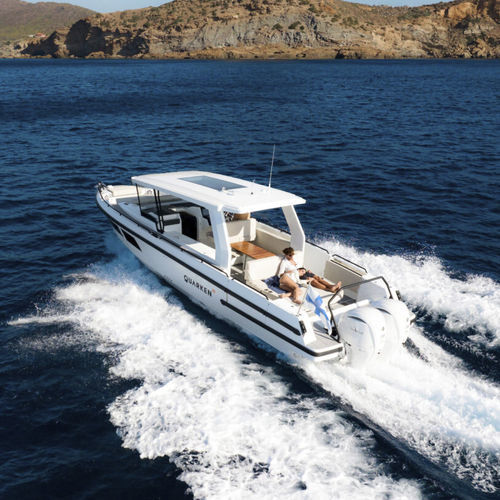 Outboard express cruiser - 35 Grand Tourer - QUARKEN Boats - twin-engine / open / soft-top