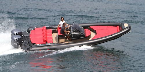 Outboard inflatable boat - ADRENALINA 9.0 - Lomac - twin-engine / rigid / center console