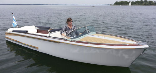 Inboard center console boat - SUNRIVIERA 600 - SYT Sea Yachting Tools - electric