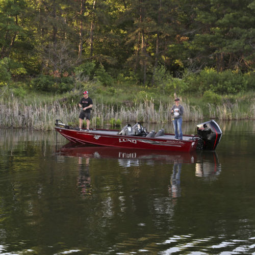 Outboard bass boat - 2075 - Lund - dual-console / sport-fishing / aluminum