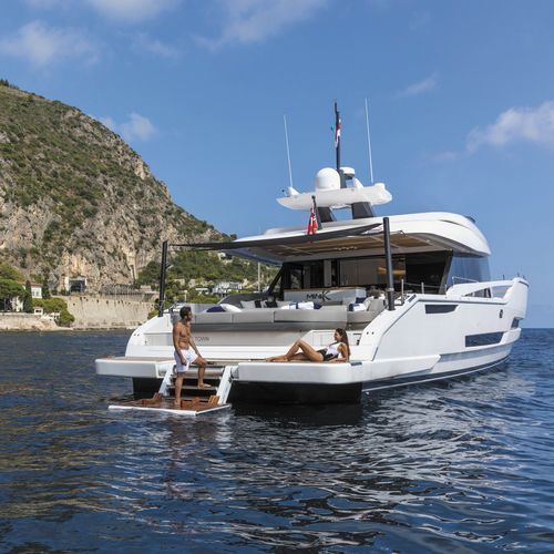 Cruising motor yacht - EXTRA X86 Fast - Extra Yachts - flybridge / IPS / GRP