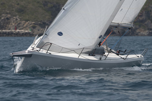 Coastal cruising sailboat - C 32 WEEKENDER - COMUZZI yachts s.r.l.s - daysailer / 1-cabin / 4-berth