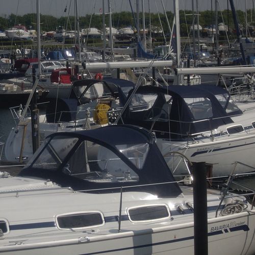 Sailboat sprayhood - Bavaria 30 - KAPELL ANNAT - cockpit / blue