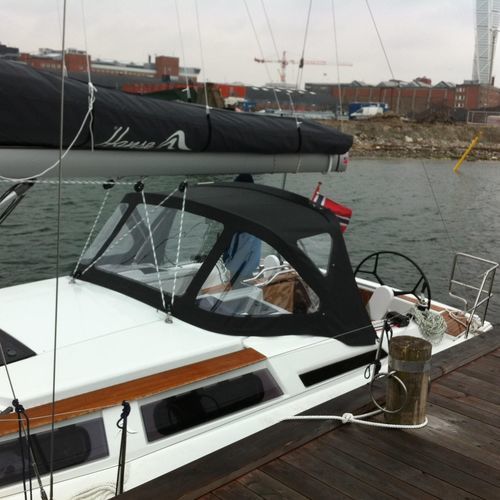 Sailboat sprayhood - 345  - KAPELL ANNAT - cockpit / stainless steel frame / black