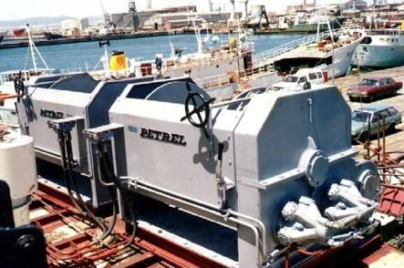 Ship winch - 28178 - Petrel International - mooring / hydraulic drive / single-drum