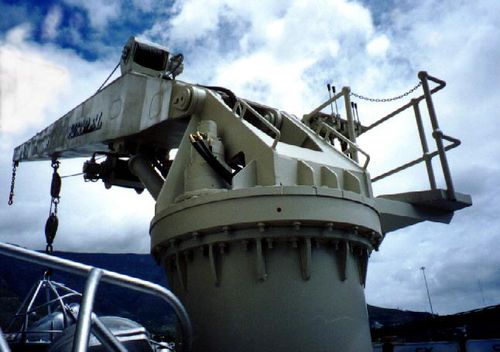 Ship crane - FC120-15-8.0 - Petrel International - boom