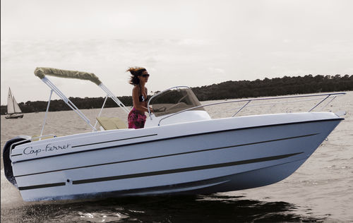 Outboard day cruiser - Cap-Ferret 552 - B2 marine - open / center console / sundeck