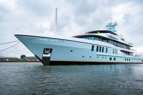 Cruising mega-yacht - AVANTI - Amels - raised pilothouse