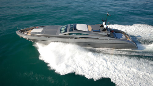 Cruising super-yacht - PURE INSANITY - Baglietto spa - wheelhouse / hard-top / displacement