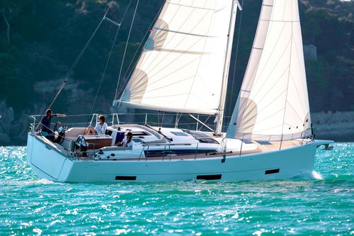 Cruising sailboat - 390 - Dufour Yachts - 3-cabin / 2-cabin / 6-berth