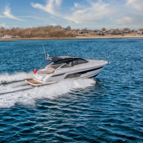 Cruising motor yacht - TARGA 50 - Fairline - open / IPS / 3-cabin