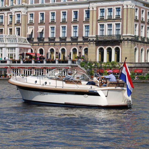 Inboard cabin cruiser - Intercruiser 29 - Interboat - open / center console / canal