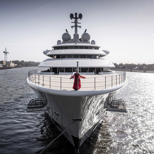 Cruising mega-yacht - OPERA - Lurssen Yachts - raised pilothouse