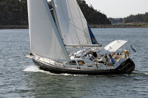 Cruising sailboat - 385 - Nauticat - 2-cabin / with deck saloon