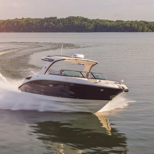 Sterndrive runabout - SLX 350 - Sea Ray - twin-engine / dual-console / bowrider