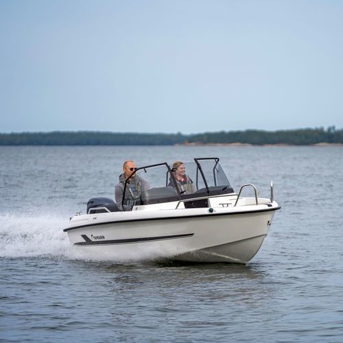 Outboard runabout - 50 BR - Yamarin - dual-console / bowrider / open